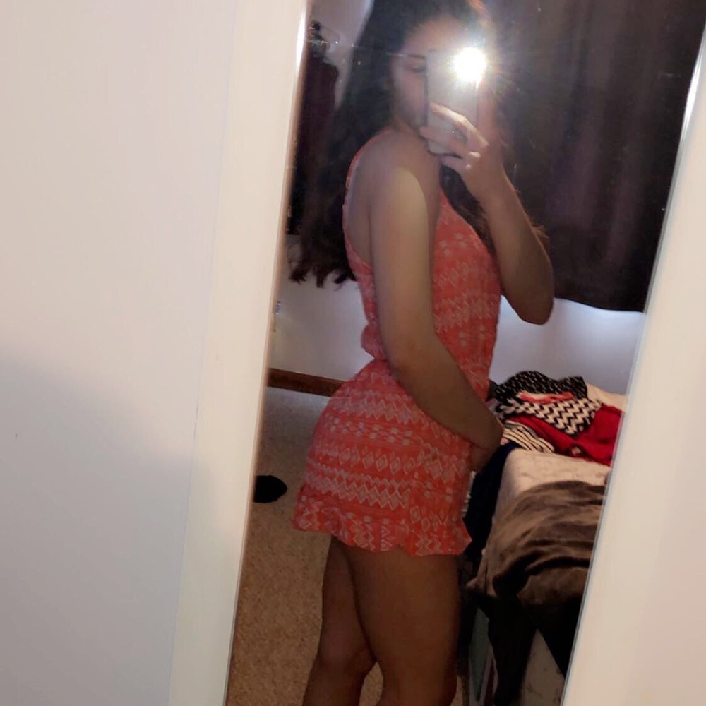 Romper - Picture 2 of 3